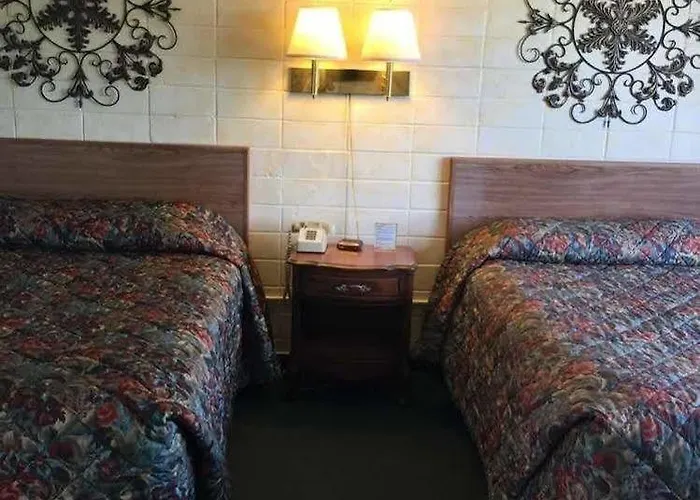 Holiday Lodge Motel Motel 2*