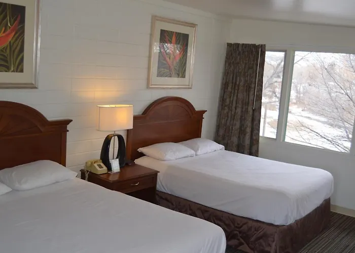 Holiday Lodge Motel Motel 2*